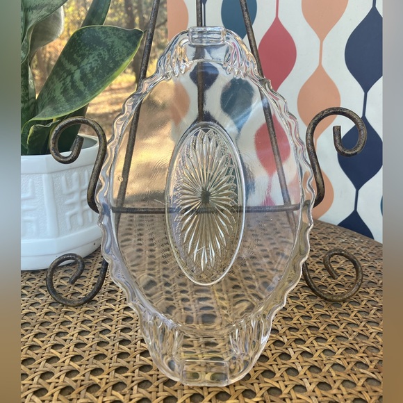 Clear Pressed Glass Starburst Doubled Handled Serving/Relish Dish - Picture 3 of 11
